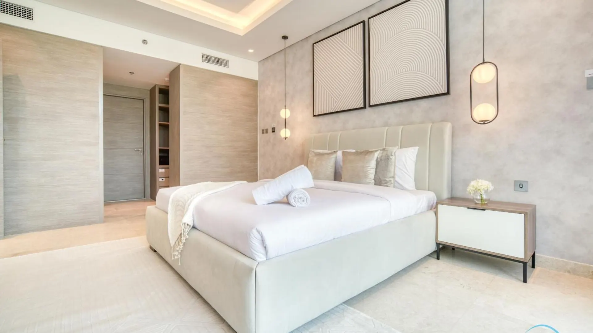 Burj Khalifa Views! Promo On 1Br At Sterling House By Deluxe Holiday Homes Dubai